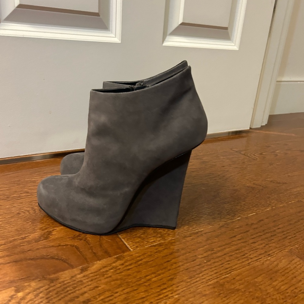 Giuseppe Zanotti Design